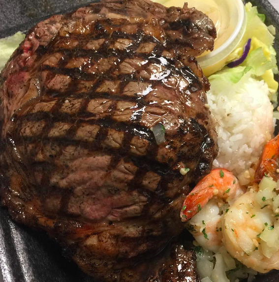 チャンピオンズ・ステーキ＆シーフード（Champion&rsquo;s Steak & Seafood）　リブアイステーキ